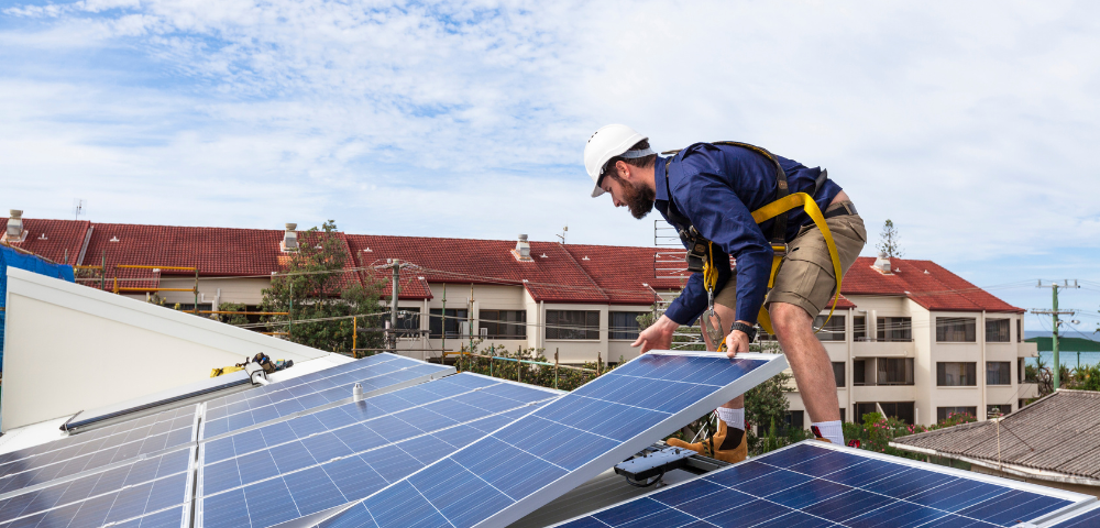 How to Install Solar Panels on a Flat Roof?