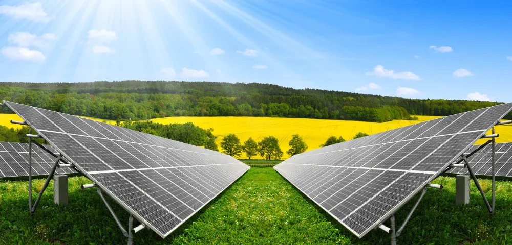 How Many Amps Do Solar Panels Produce?